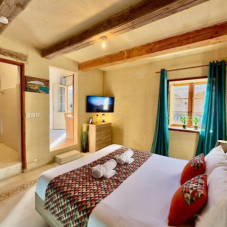 Ta' Matmura B&B Gharb  Luaran gambar