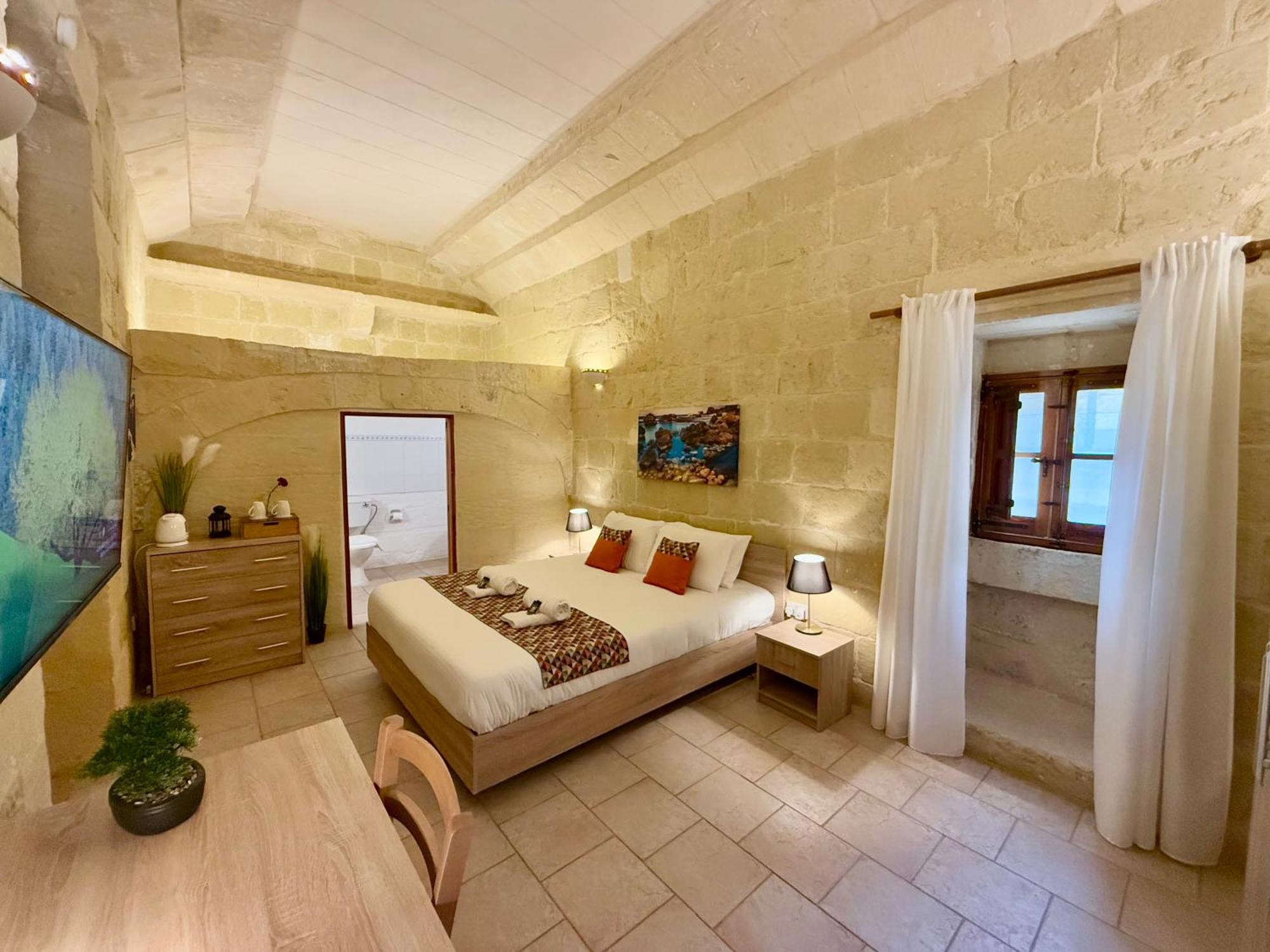 Ta' Matmura B&B Gharb  Luaran gambar