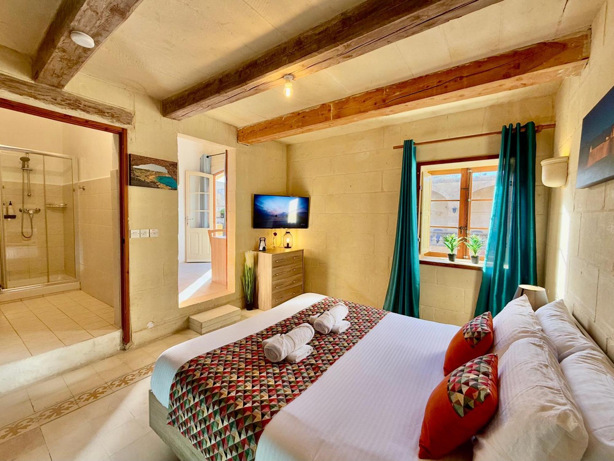 Ta' Matmura B&B Gharb  Luaran gambar