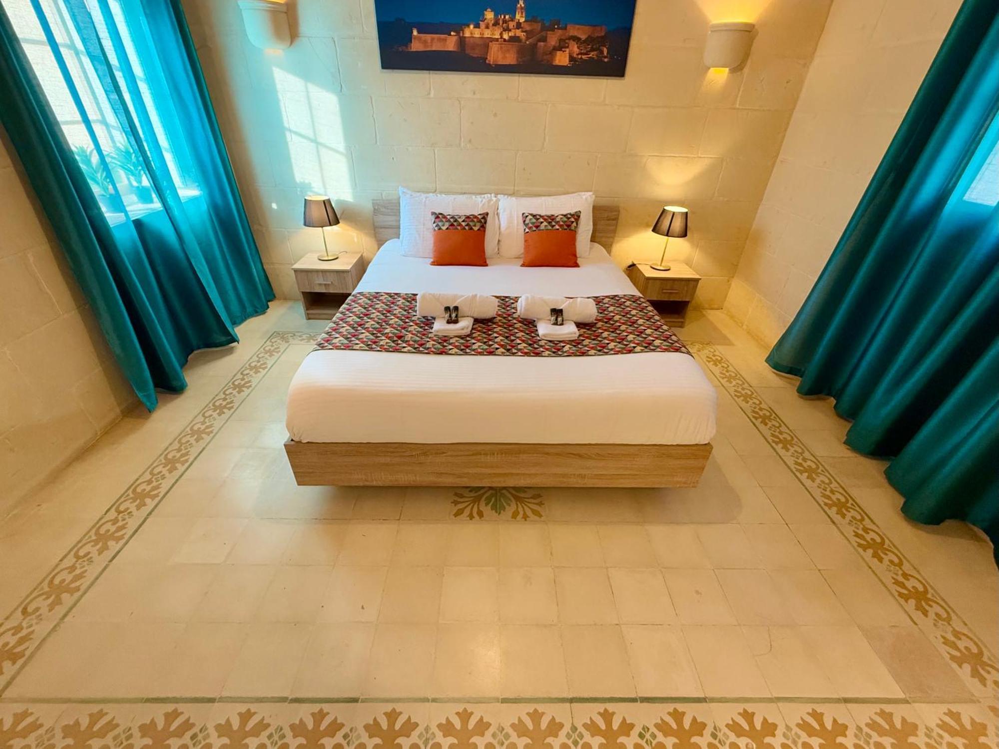 Ta' Matmura B&B Gharb  Luaran gambar